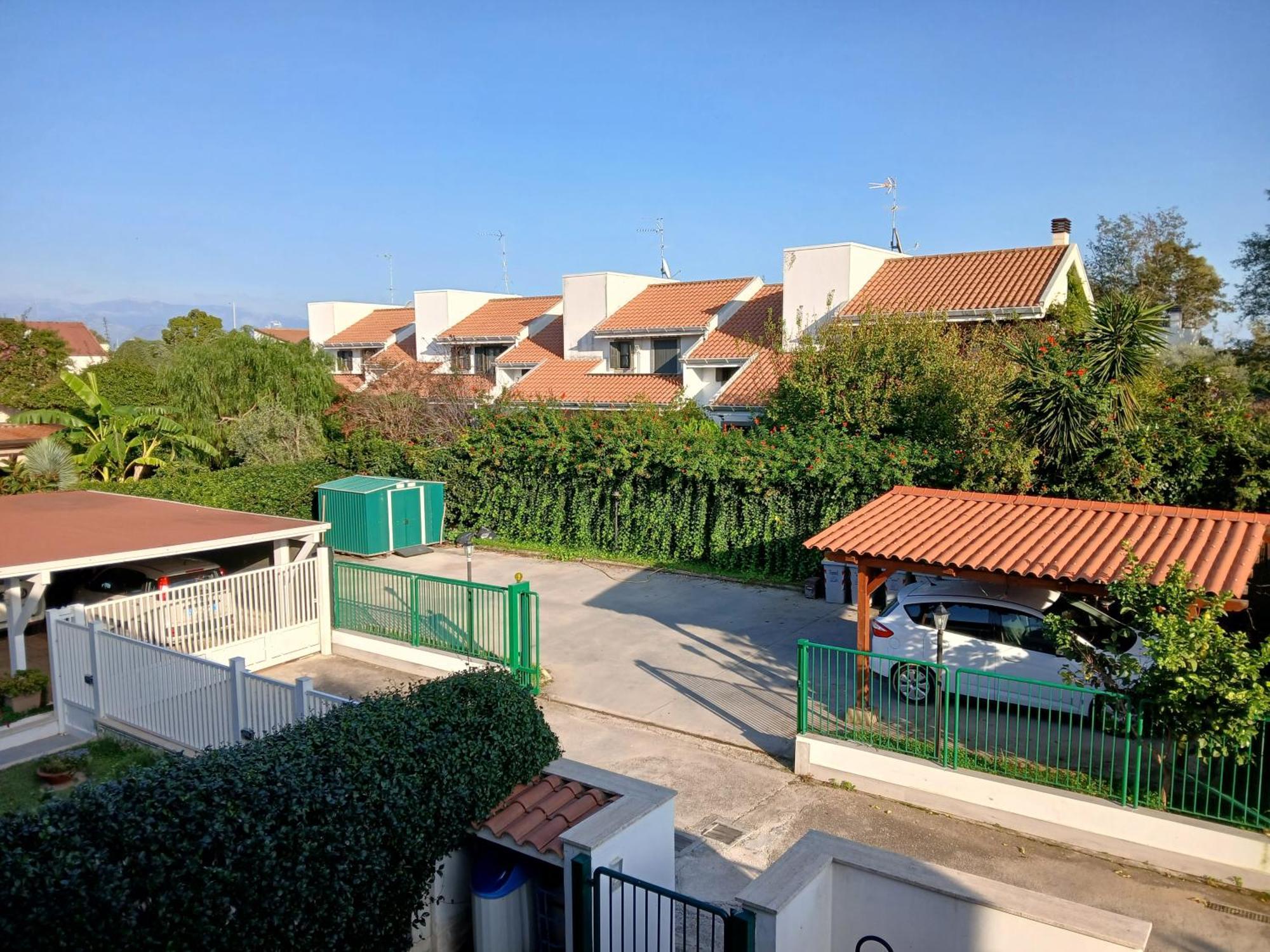 La Casa Di Ale Villa Latina Exterior photo